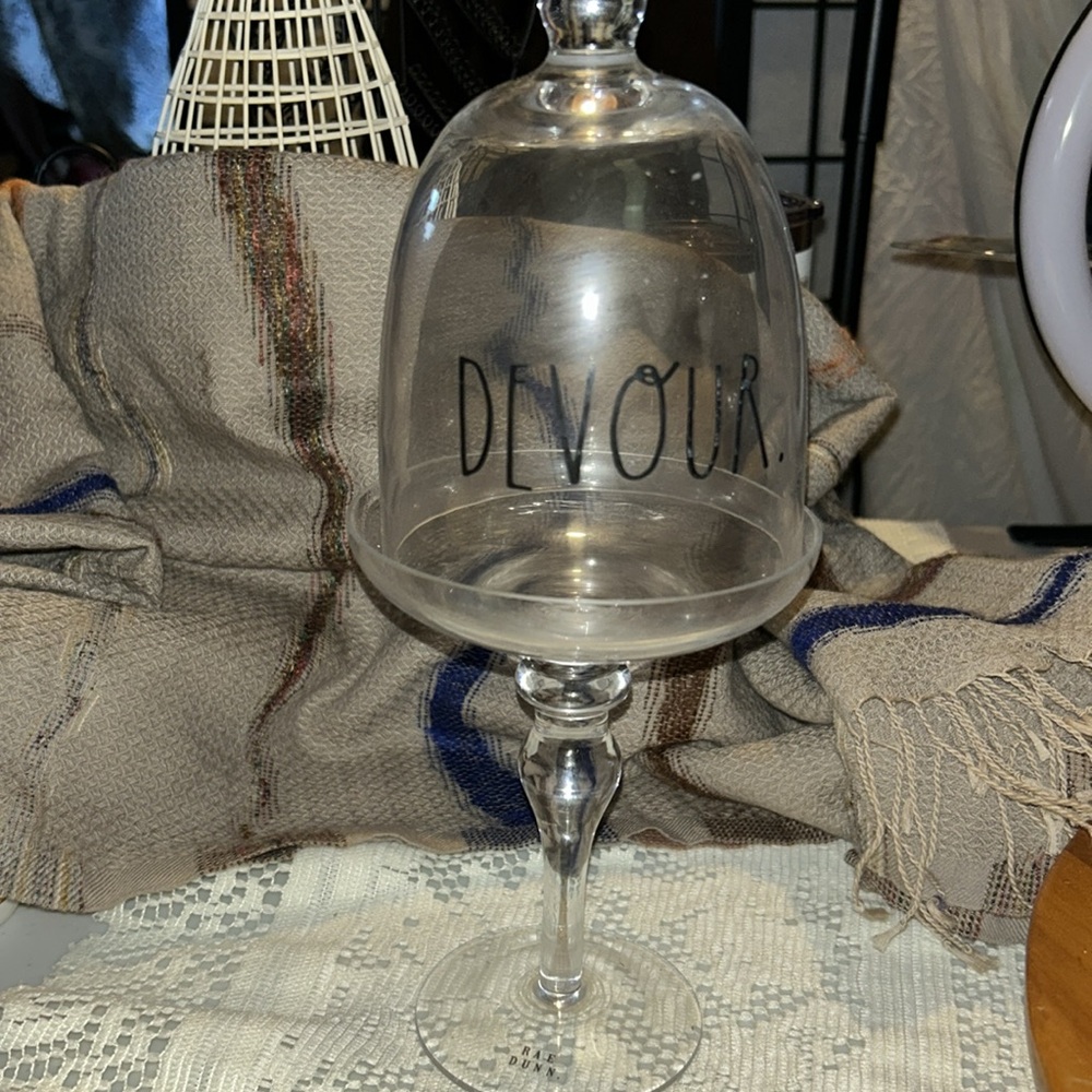 Rae Dunn “ Devour” cupcake holder/  glass cloche - Picture 2 of 4